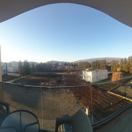 Apartament Mehmeti ウルツィニ エクステリア 写真