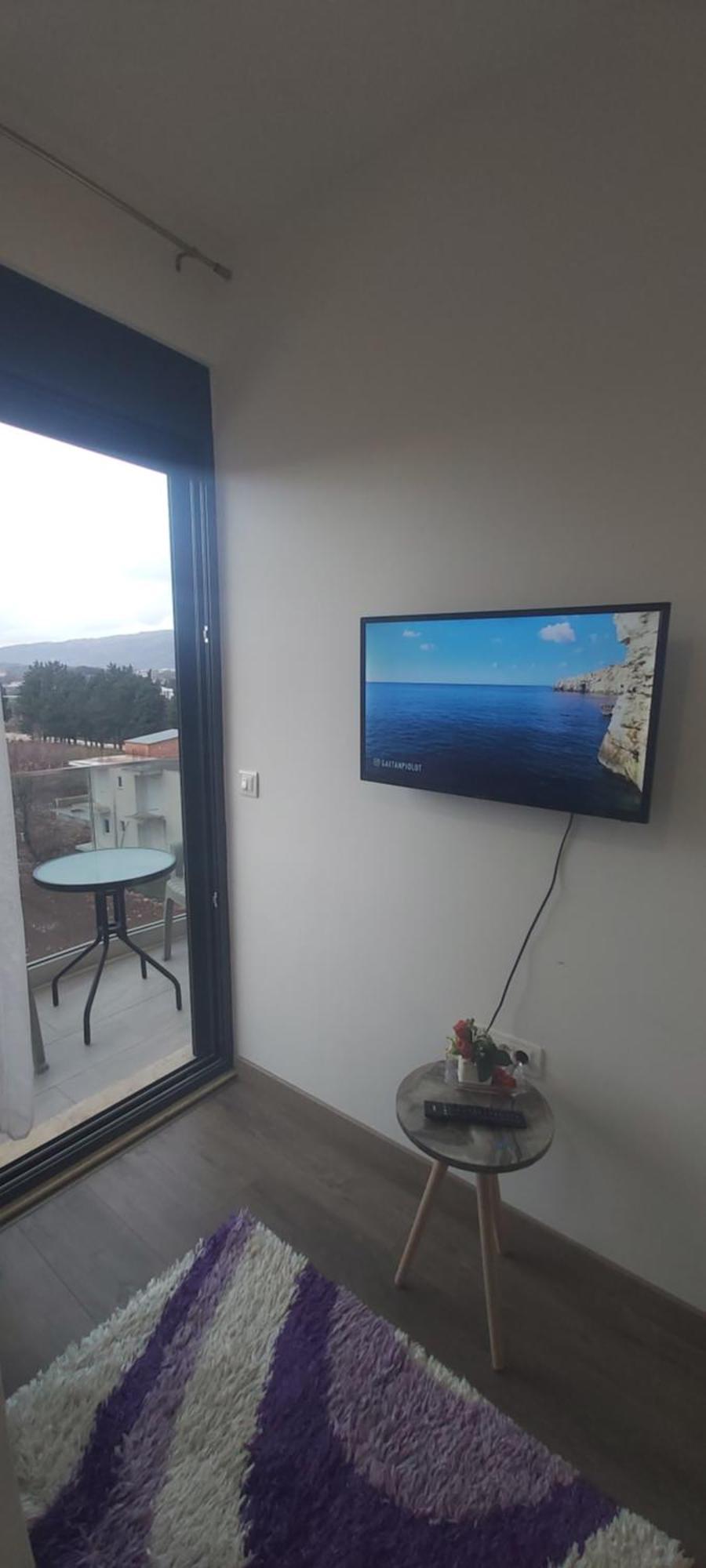Apartament Mehmeti ウルツィニ エクステリア 写真