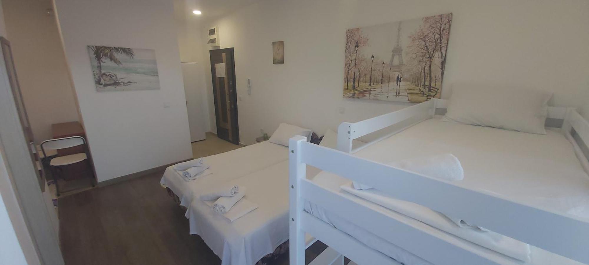 Apartament Mehmeti ウルツィニ エクステリア 写真